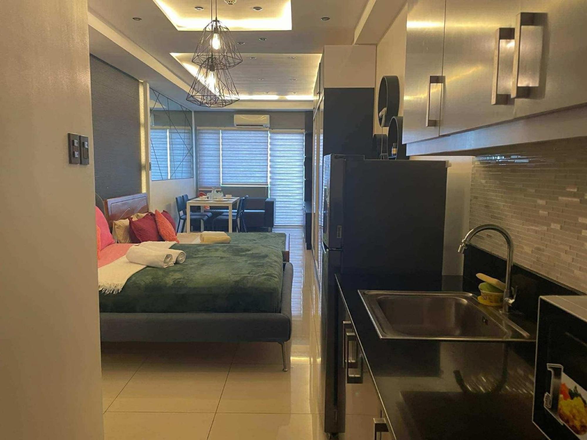 Kys 3 Staycation Near Naia Mall Of Asia 파사이 외부 사진