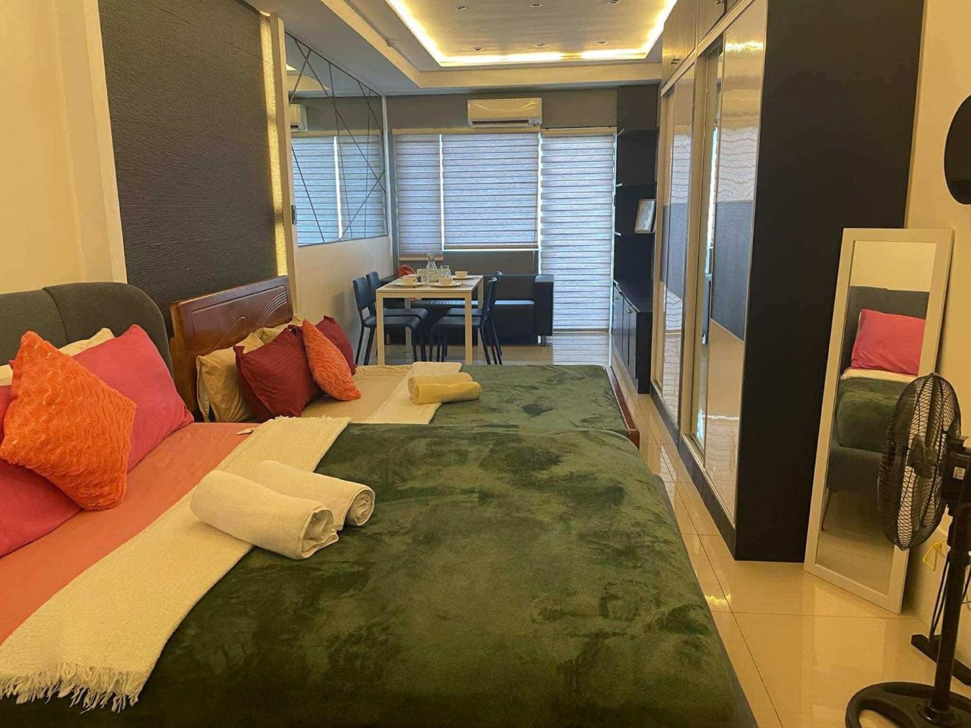 Kys 3 Staycation Near Naia Mall Of Asia 파사이 외부 사진